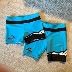 Lot of 2 bike shorts with mountain design by Ascend